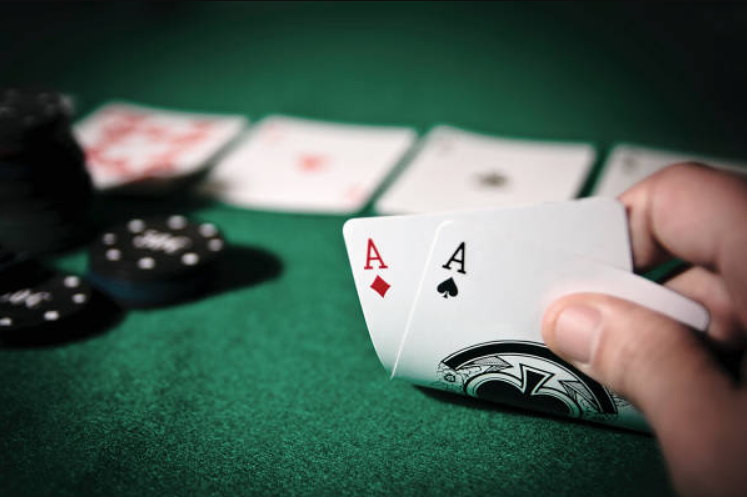 如何正确举报德扑圈hhpoker德州扑克违规行为